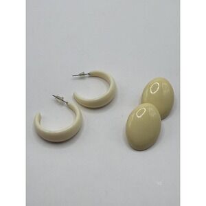 Vintage Cream Enamel and Metal Oval Stud Earrings Lot – Neutral Minimalist Set